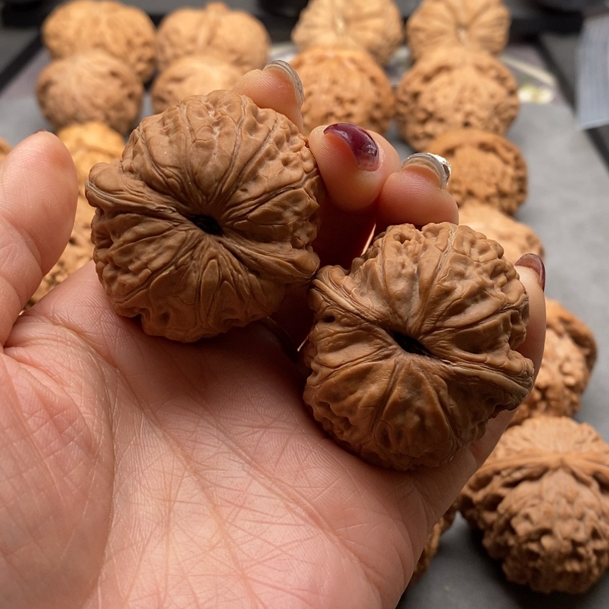 【闪购商品】把件文玩核桃觅****情元宝42