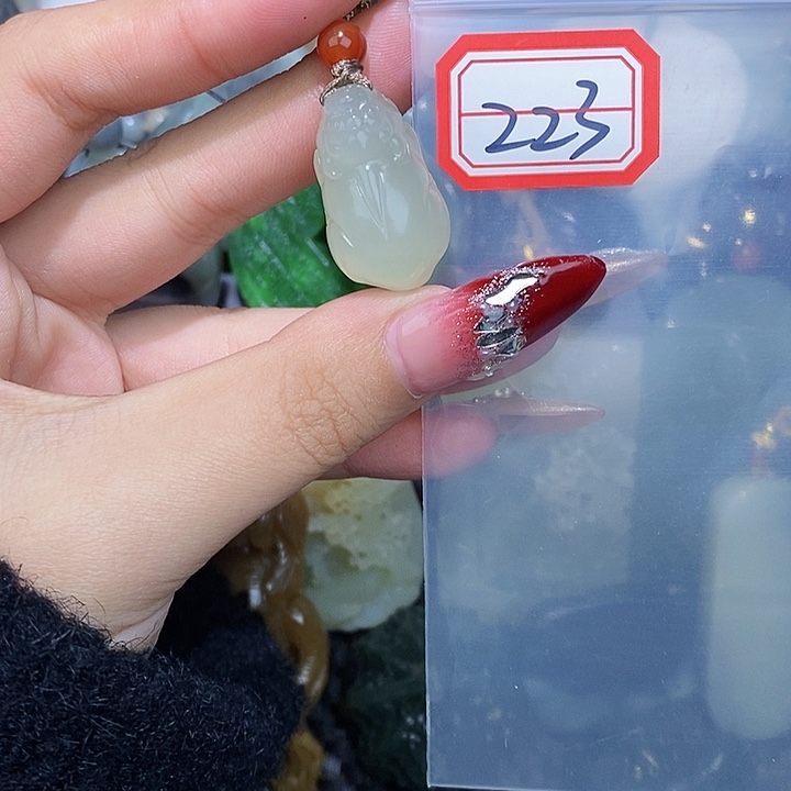 和田玉和田玉边角料随机发未镶嵌