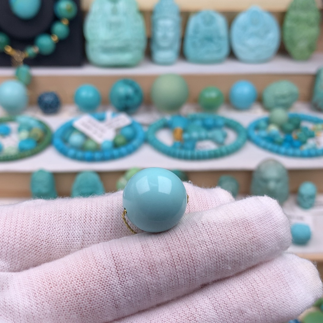 宇***哥未镶嵌绿松石珠宝奇石