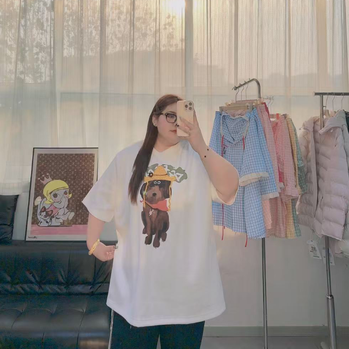  W阿薇-新年款大码毛线狗狗磨毛半袖