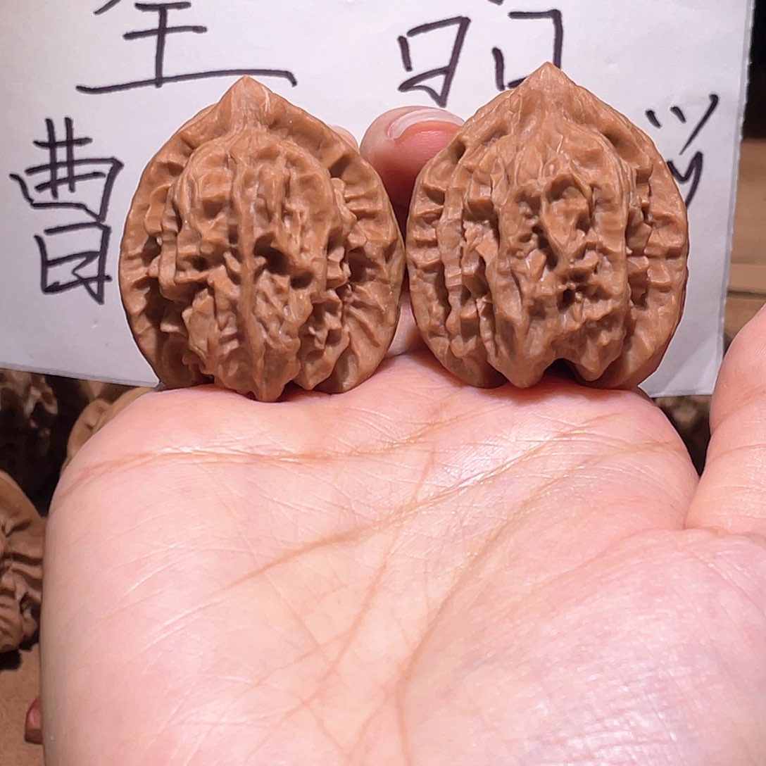 ?****的36尺曹大龙S089