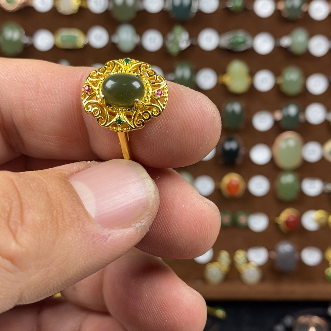 和田玉（青玉）戒指合金