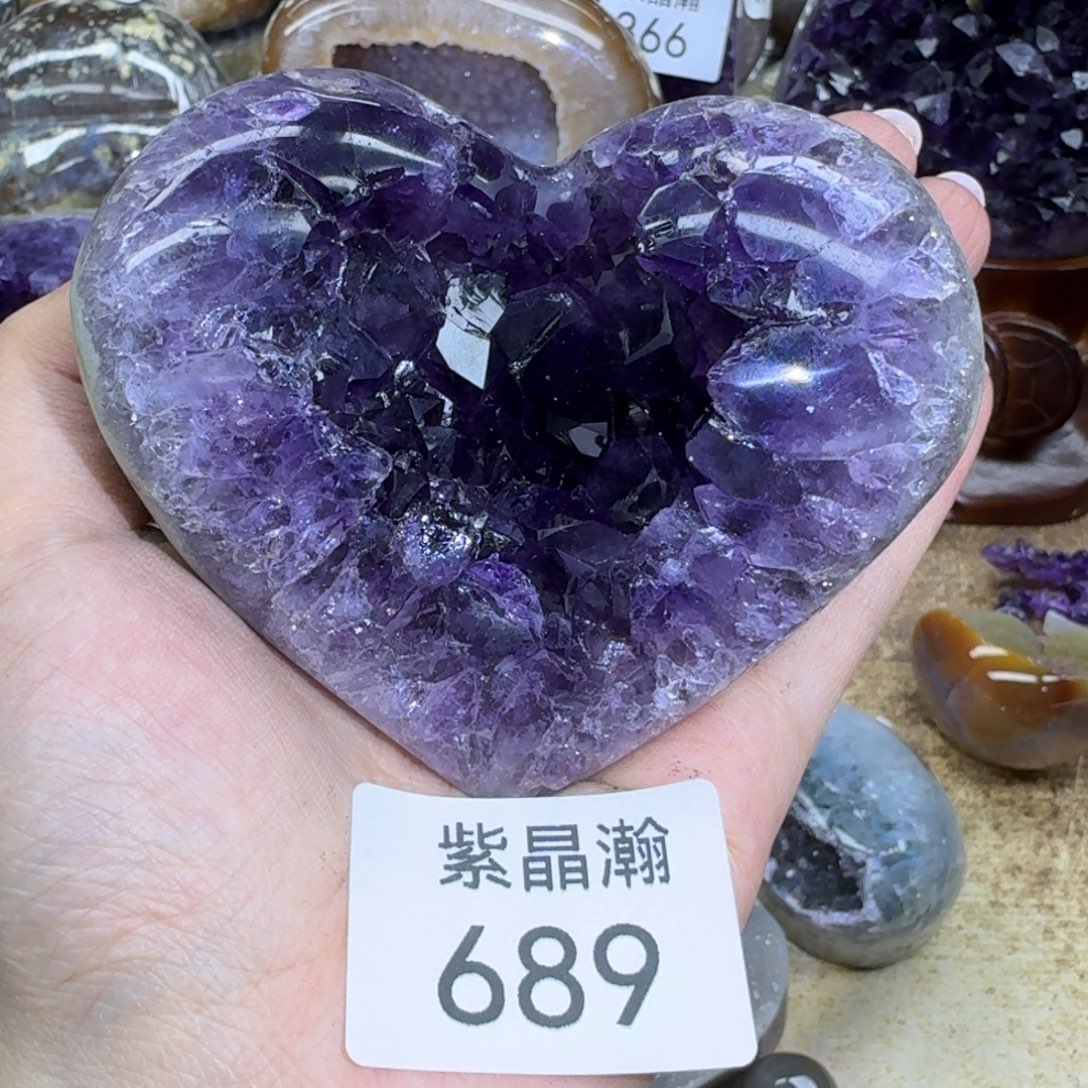 未镶嵌大型摆件（非配饰）水晶