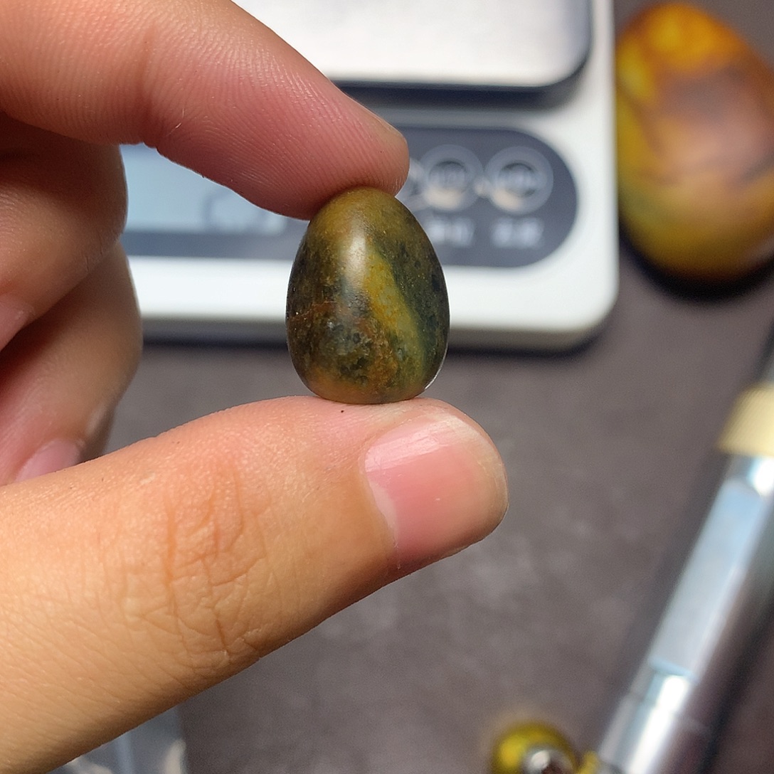 和田玉（糖玉）未镶嵌挂件