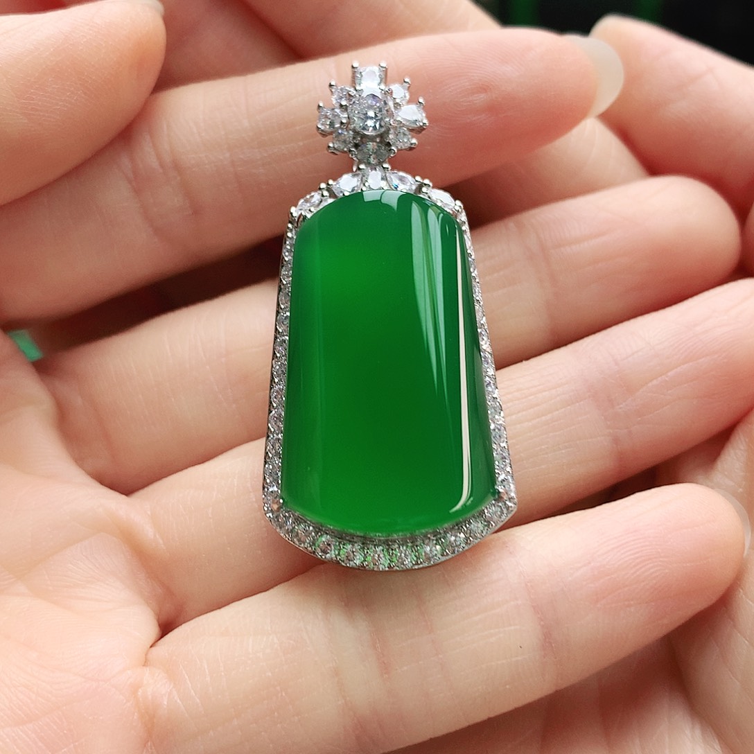 玛瑙/玉髓银S925镶嵌吊坠