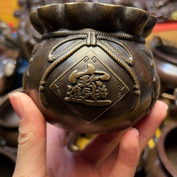 精美铜器摆件下单