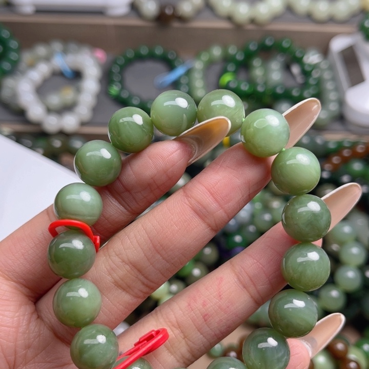 和田玉手链未镶嵌