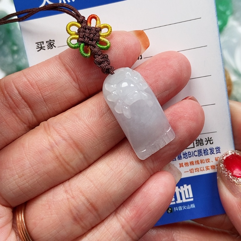 【闪购商品】翡翠颈饰未镶嵌知足常乐