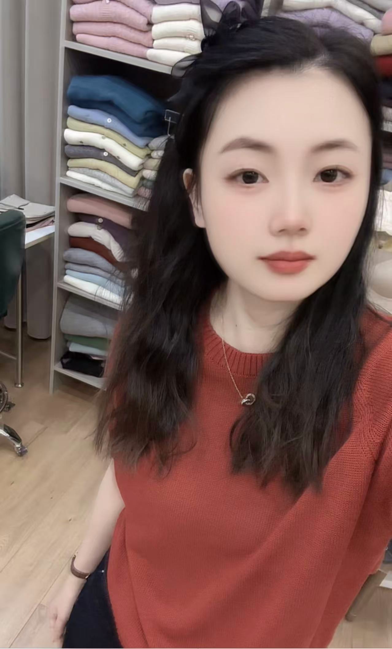 七言阿雨家韩单！显白贝尔红马蹄肩洋气短袖8-1@