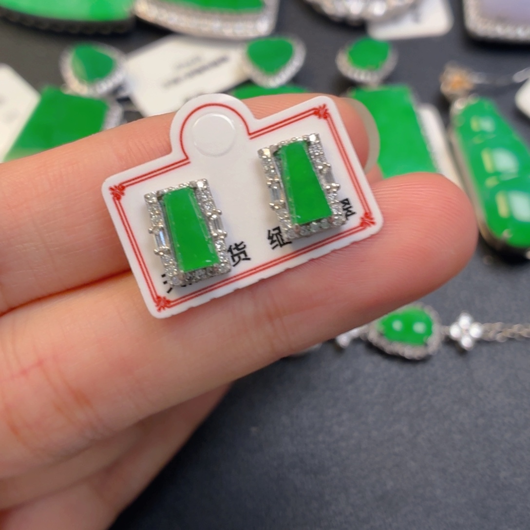 翡翠银S925镶嵌吊坠(不含链)耳钉