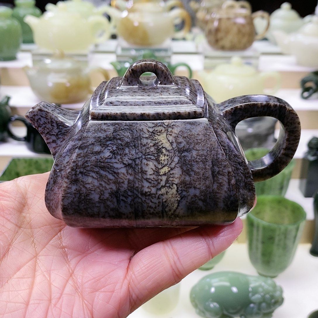 和田玉未镶嵌茶壶