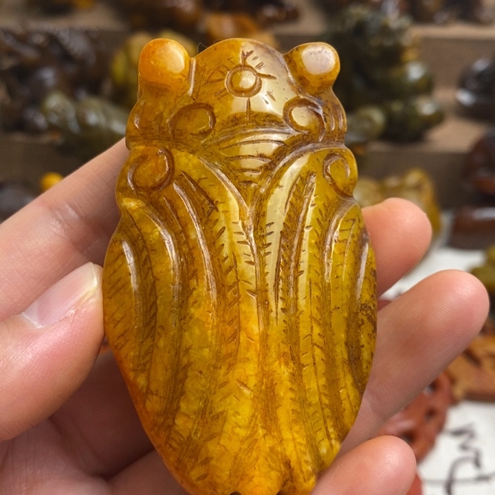 未镶嵌蛇纹石玉颈饰13