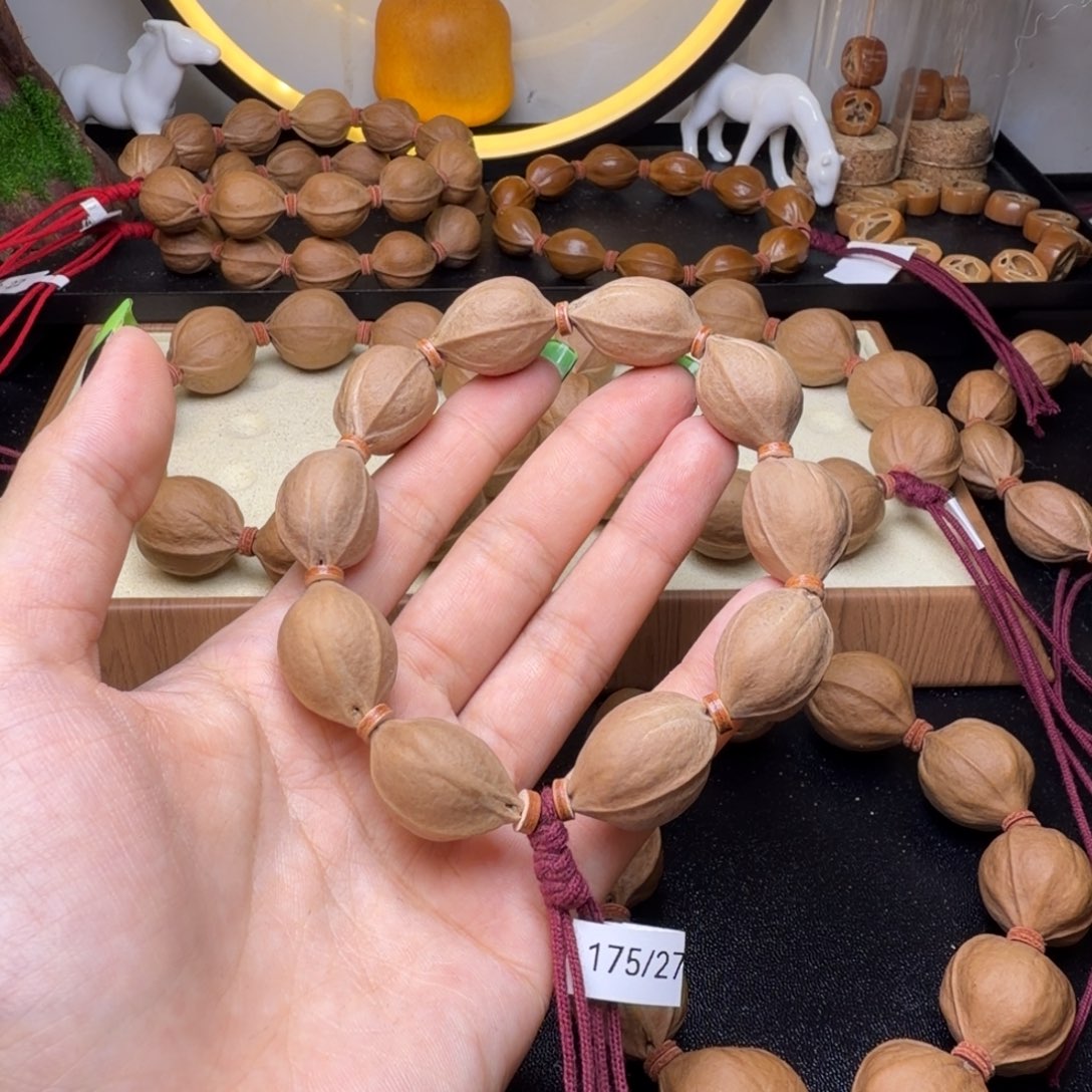 拽***族手串/手链橄榄核梅林铁核1727