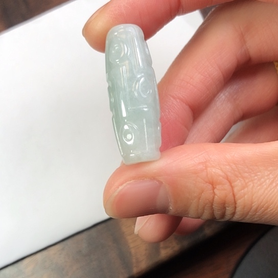 翡翠未镶嵌颈饰缅甸A货，每天下午1点半开播12