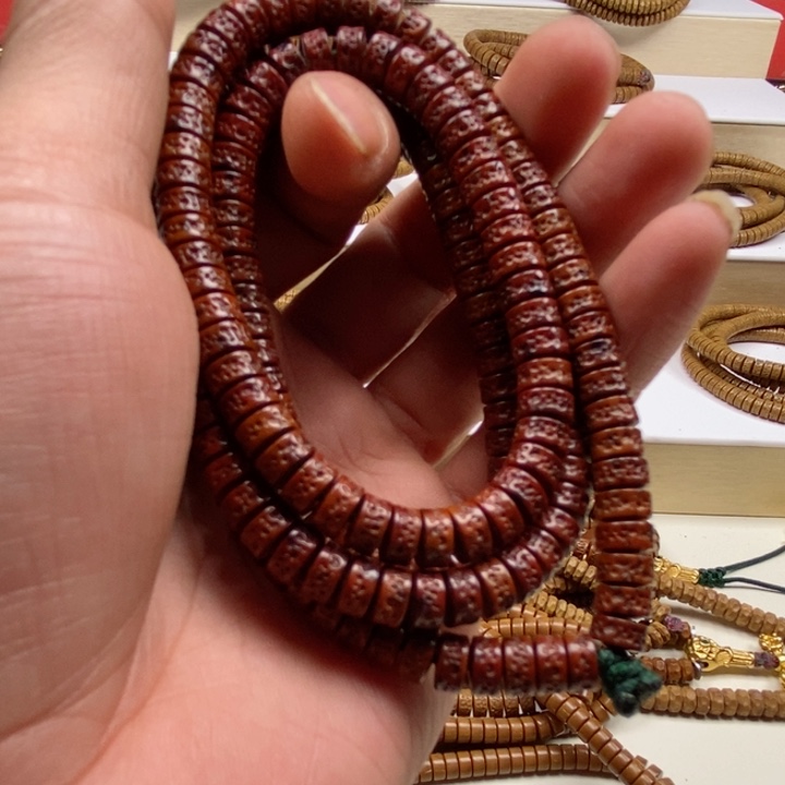 紫金鼠手串l****6紫金鼠脖挂