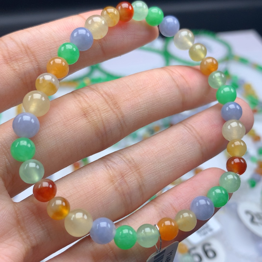 翡翠手链未镶嵌卡