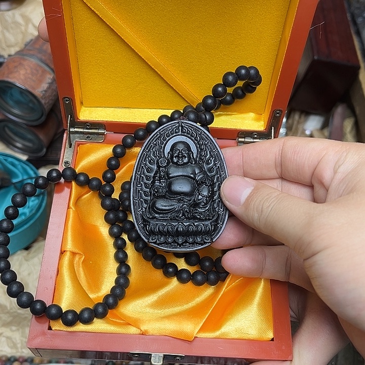 大叶紫檀（黑酸枝木类）