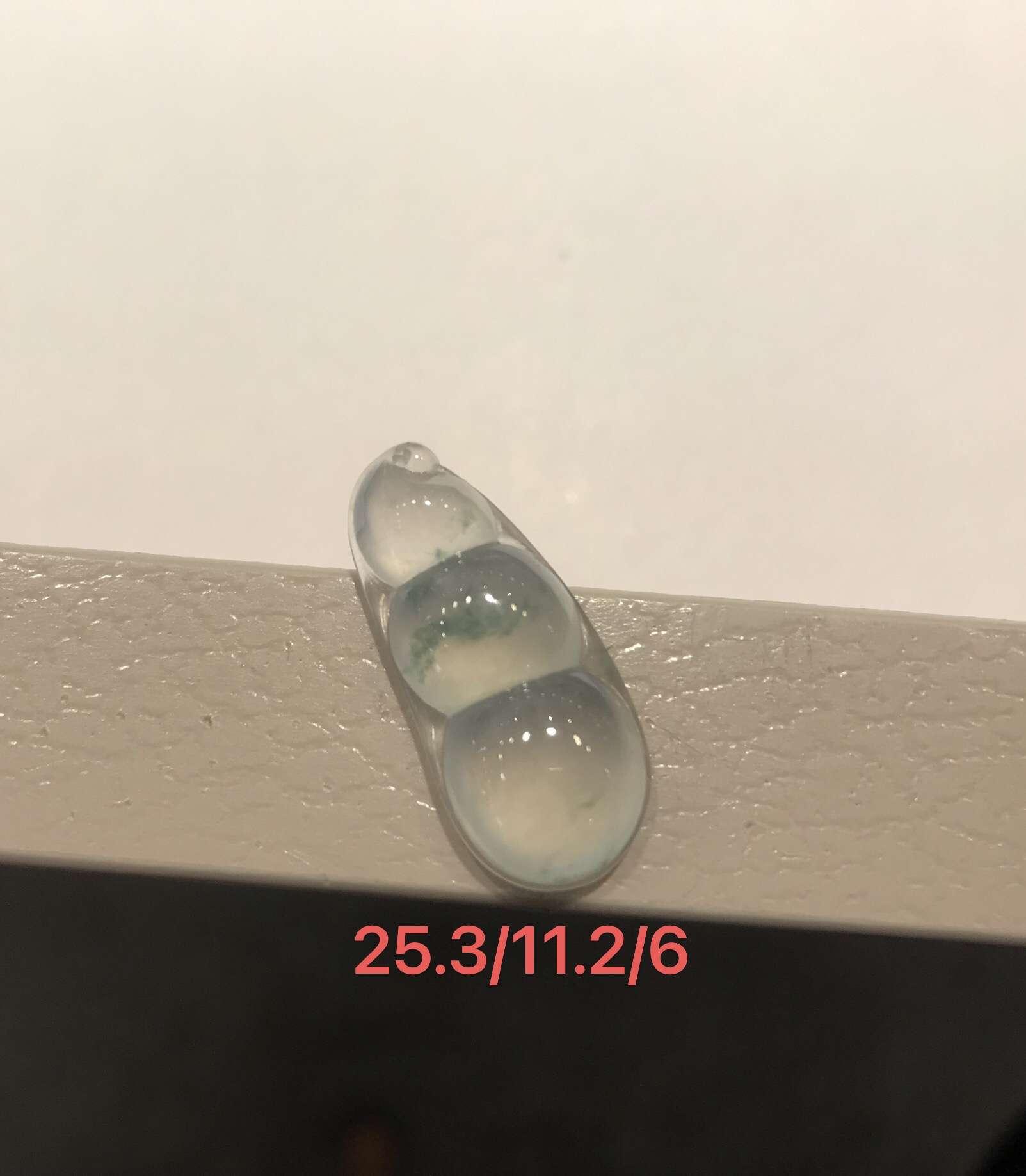 天然翡翠A货高冰飘花豆子25.3/11.2/6