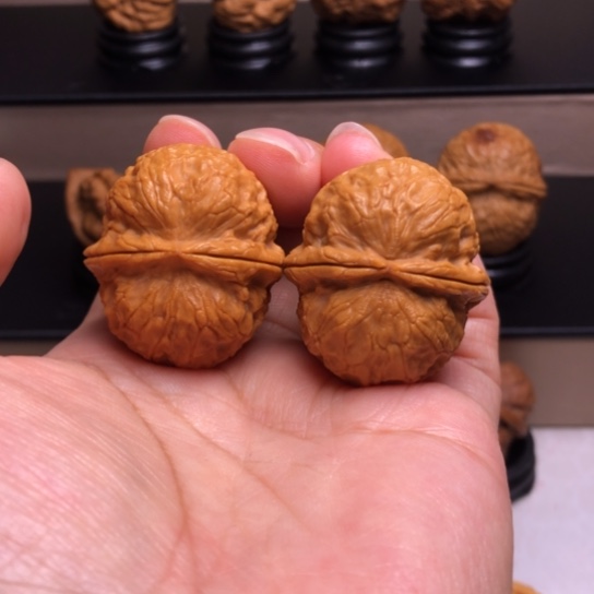 文玩核桃把件金龟子元宝30