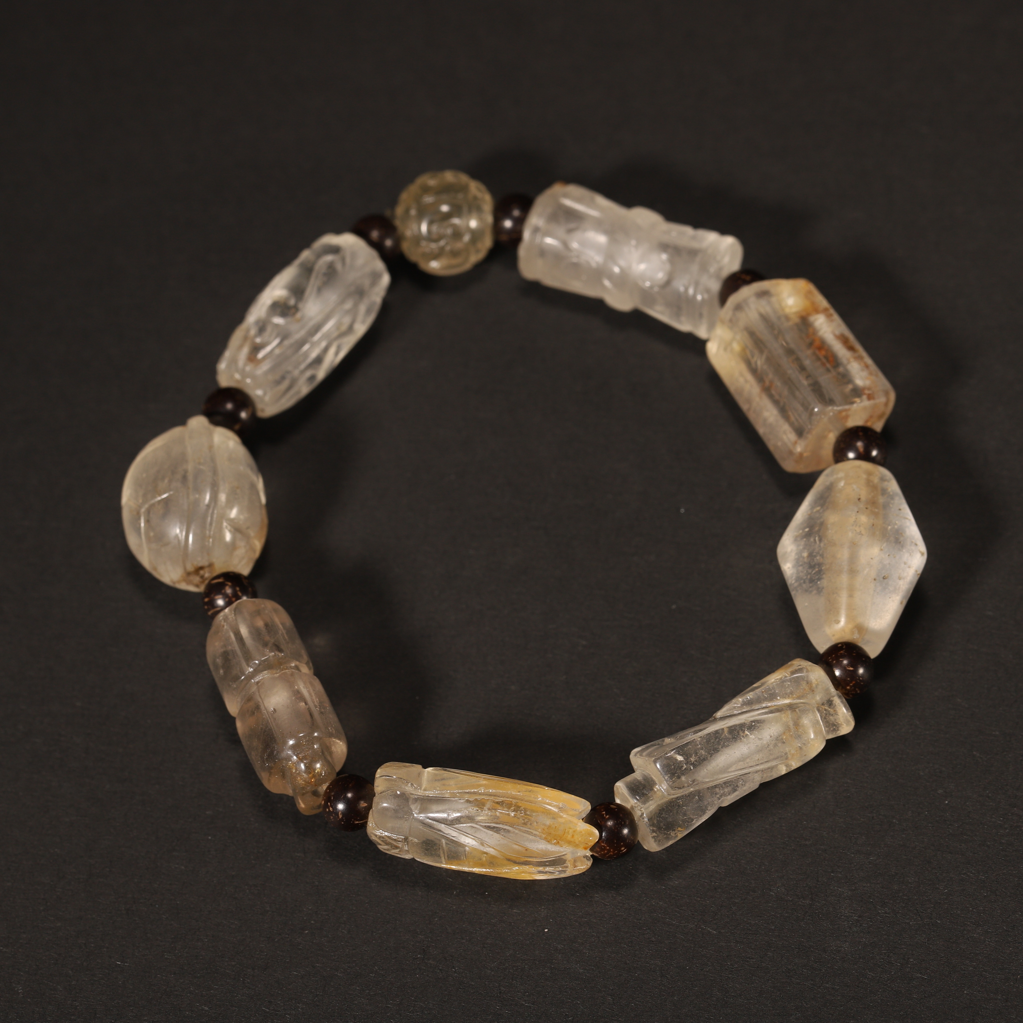 Lot02明代 水晶手串