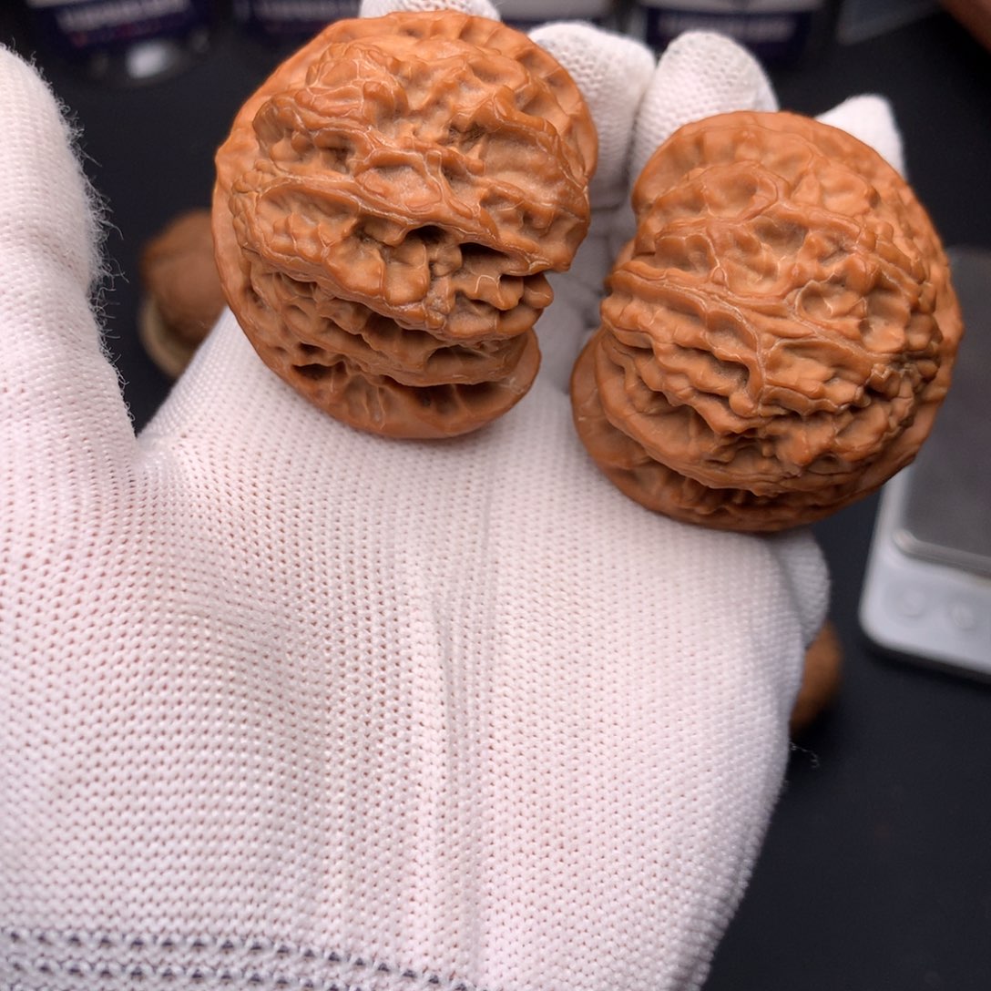 文玩核桃吊坠44苹果