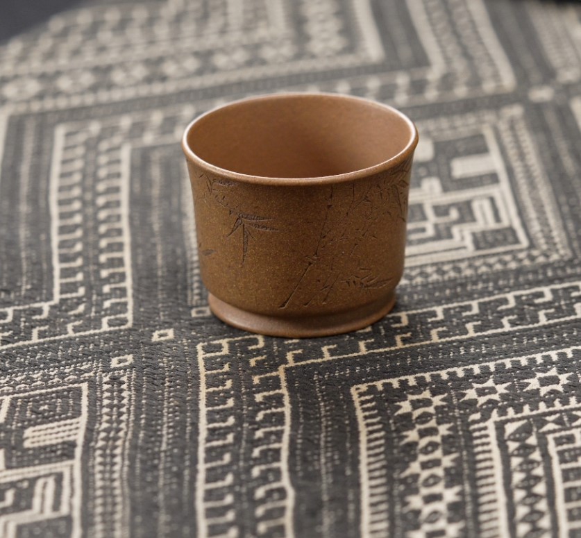 汉瓦刻绘主人杯（非主图款）-王翔工作室-段泥-老王玩壶