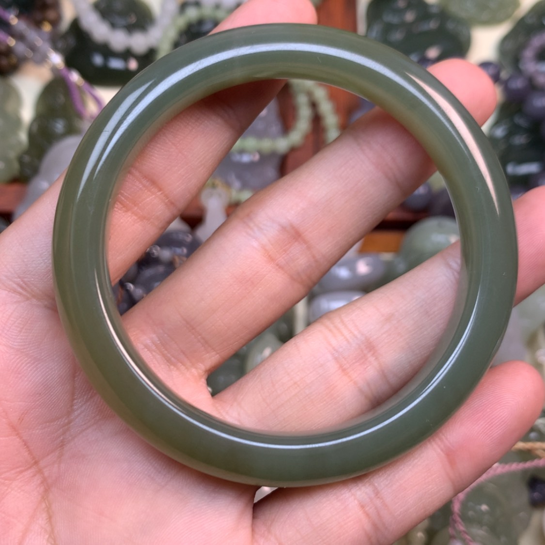 【闪购商品】未镶嵌手镯和田玉日*月