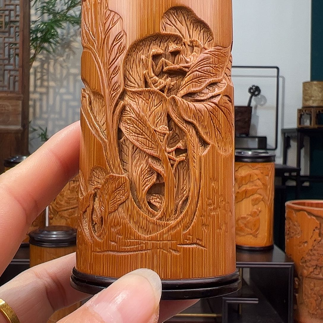 竹白菜竹雕茶叶罐