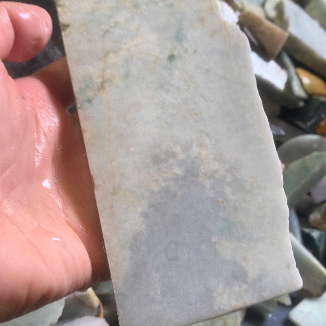 翡翠颈饰未镶嵌缅甸翡翠