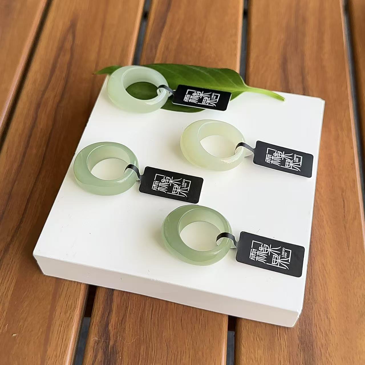 [店铺上新]天然和田玉青海料馒头戒指