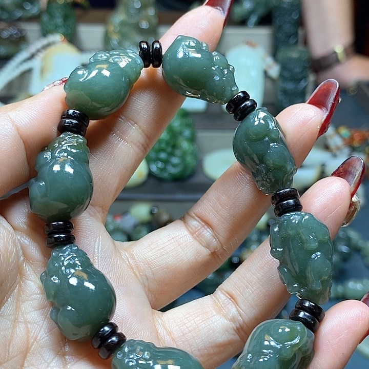 和田玉手串未镶嵌