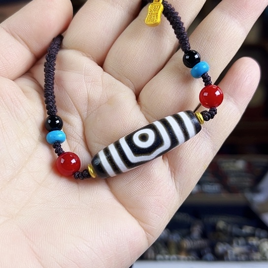 玛瑙/玉髓颈饰合金