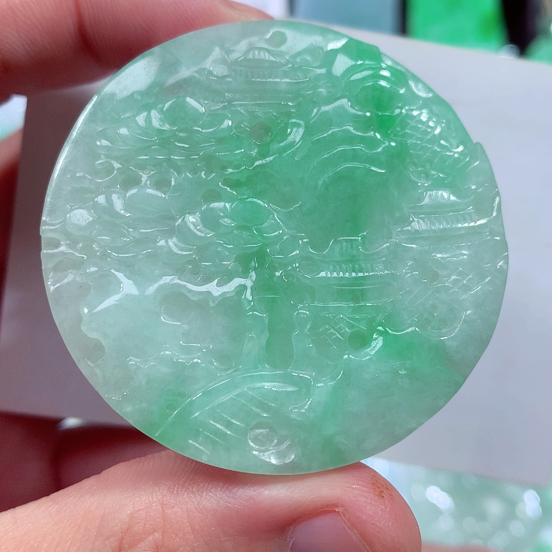 翡翠未镶嵌颈饰缅甸翡翠