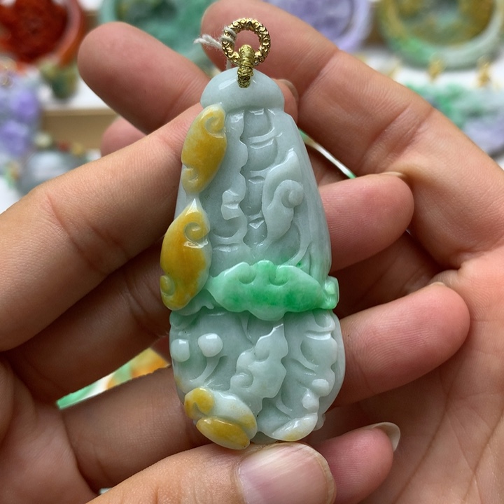 颈饰未镶嵌翡翠翡翠