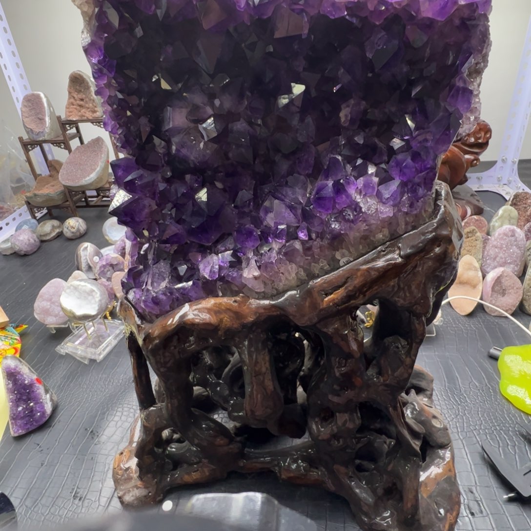 未镶嵌珠宝半成品水晶妖紫大牙晶花屏风带底座