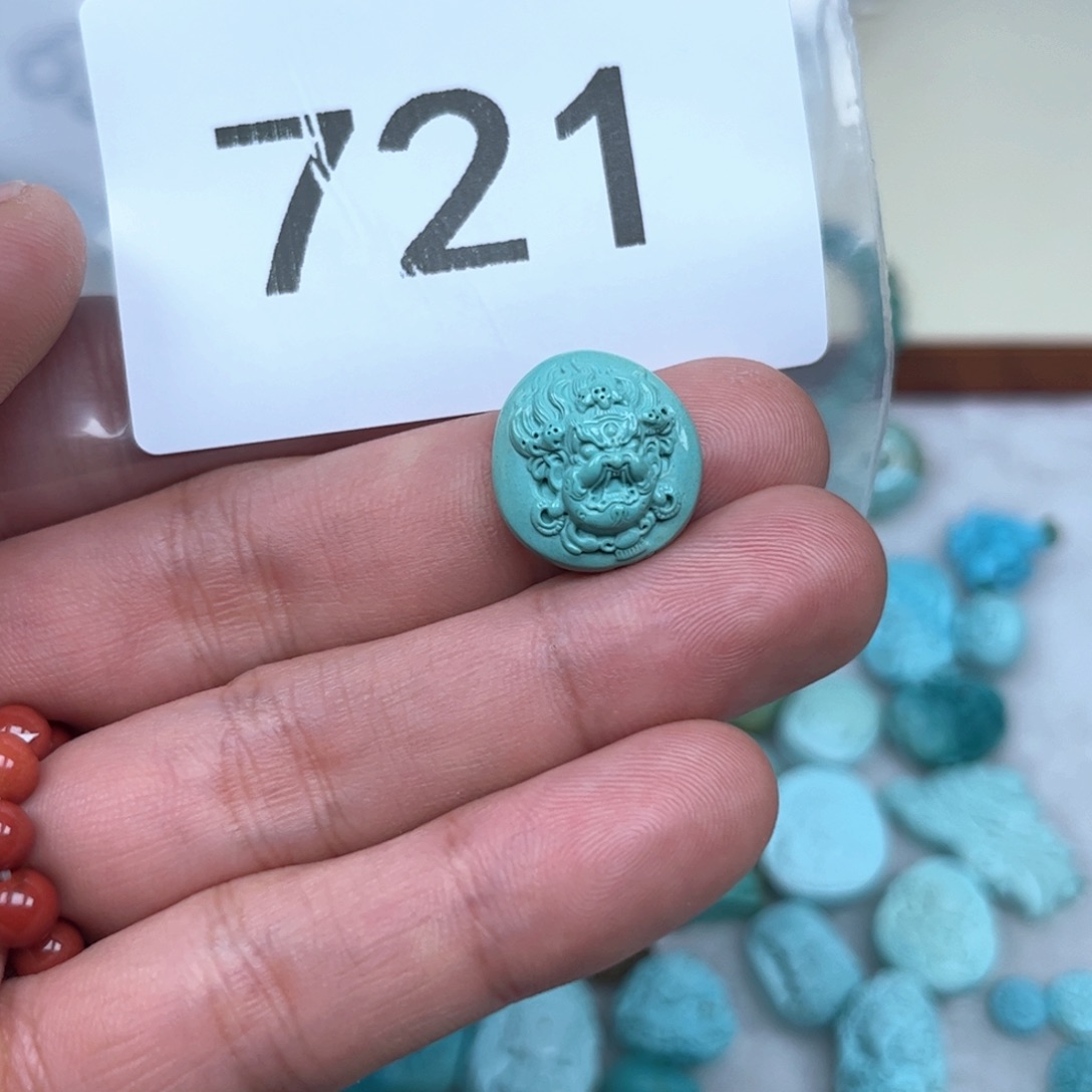 崽***。绿松石未镶嵌珠宝奇石