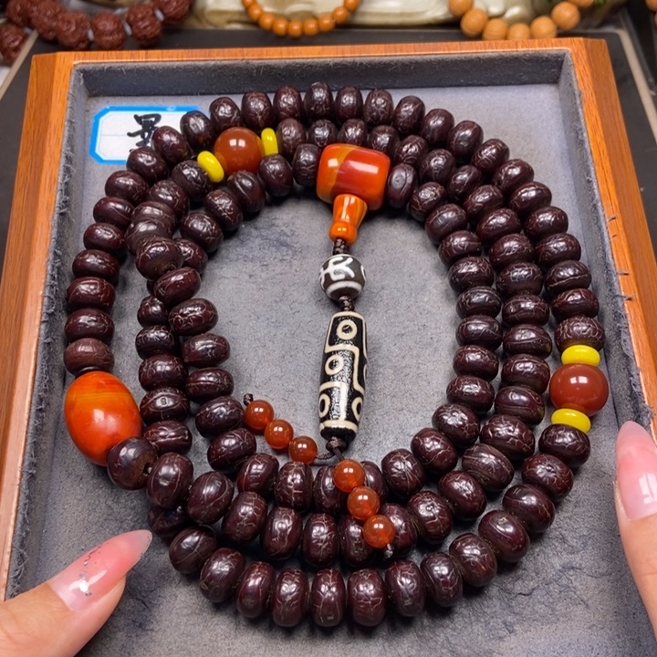 凤眼菩提吊坠菩提