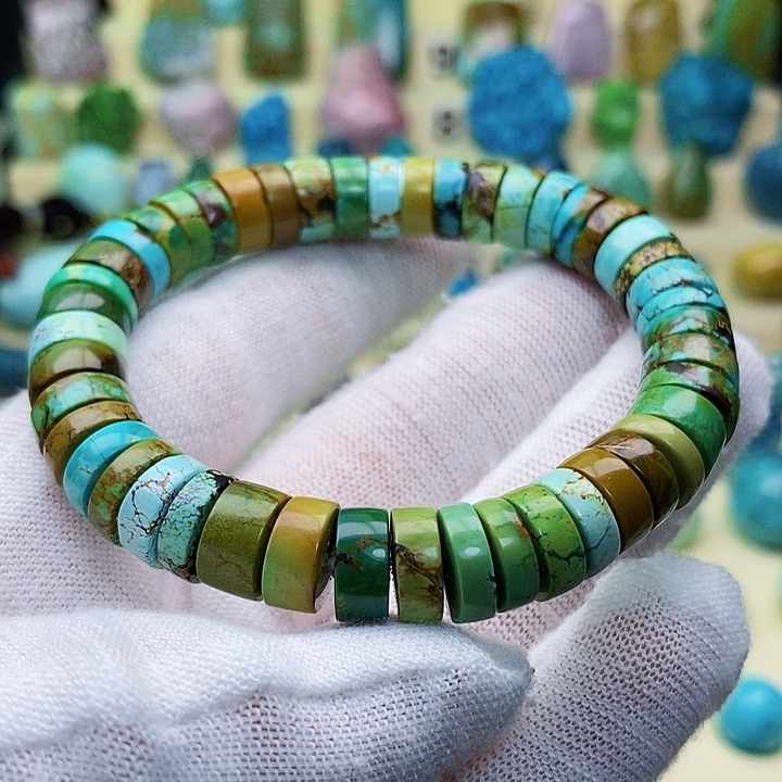 绿松石配饰未镶嵌