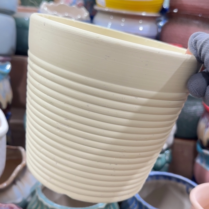 凑9米包邮，有孔，陶瓷花盆