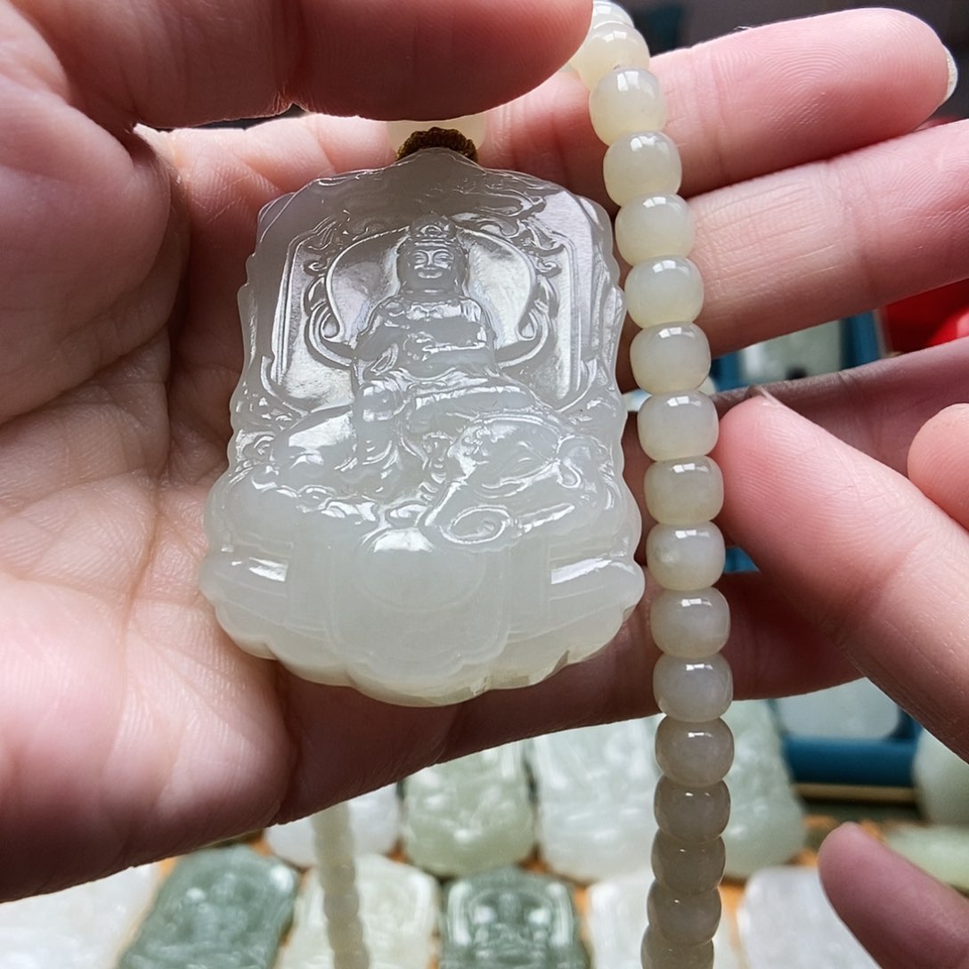 和田玉颈饰未镶嵌用****4