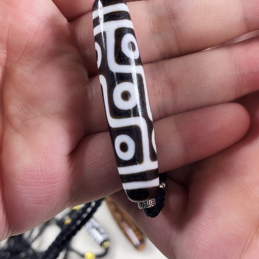 玛瑙/玉髓合金颈饰钟志明