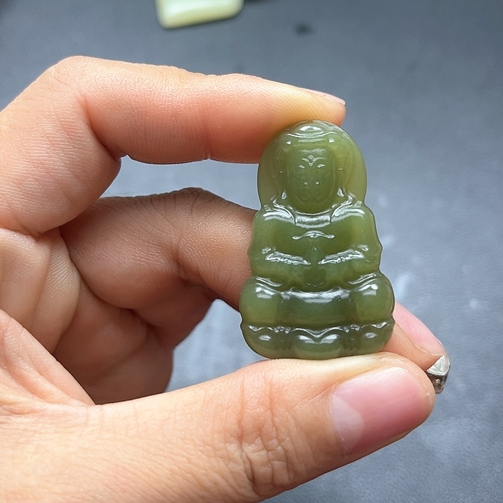 【闪购商品】颈饰未镶嵌和田玉