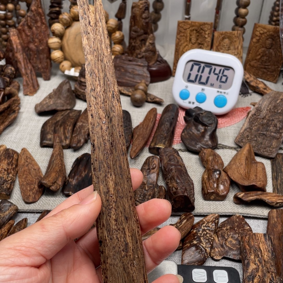 沉香碎屑沉香金三角