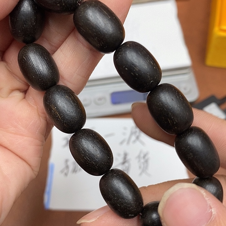 沉香香囊沉香虫漏