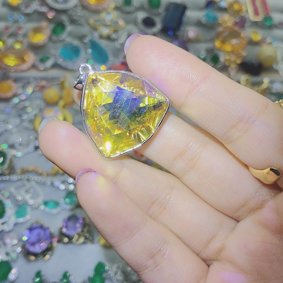 【闪购商品】托帕石耳饰银S925镶嵌