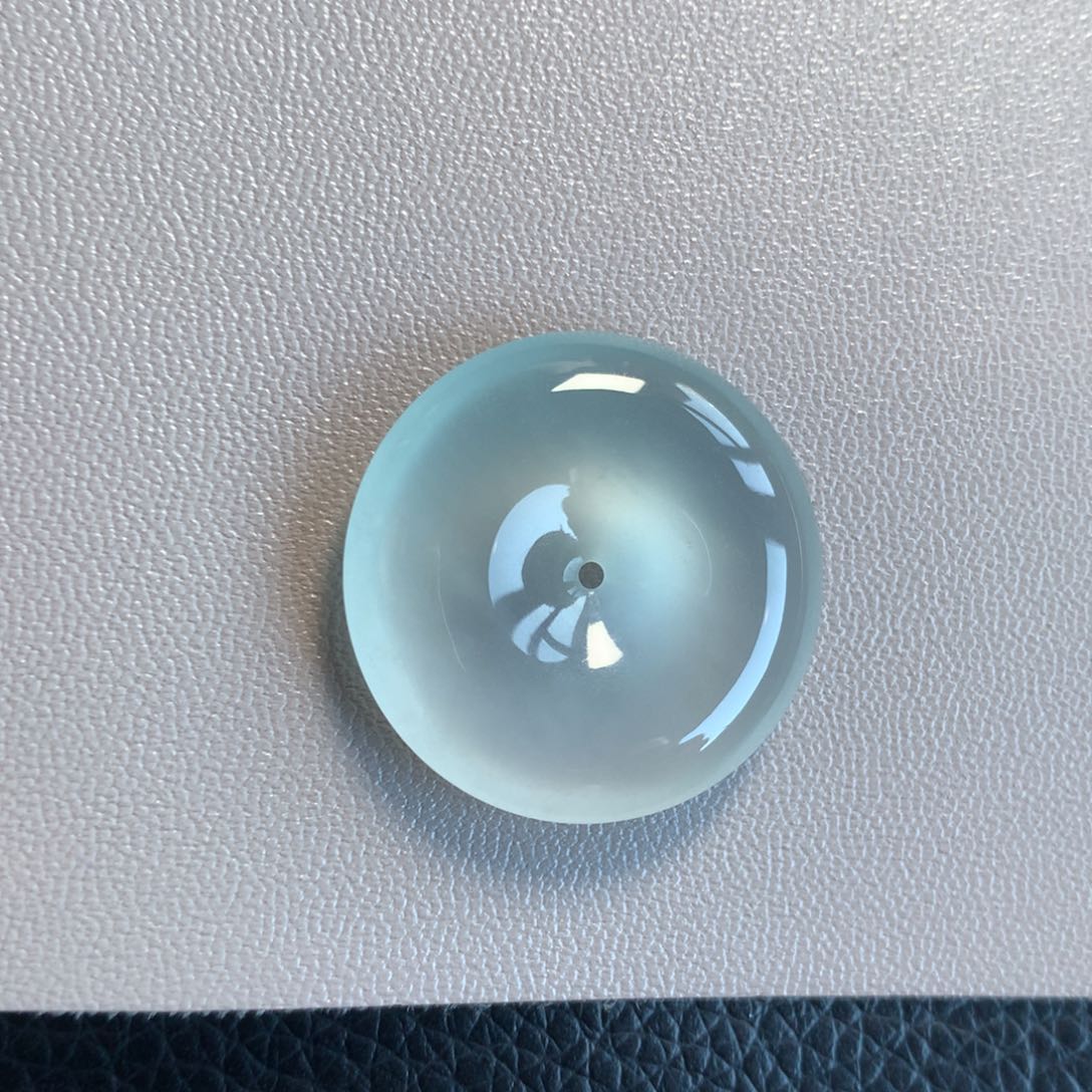 翡翠颈饰未镶嵌天然翡翠