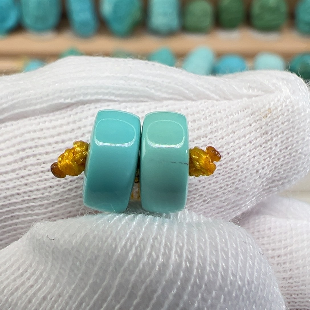 绿松石配饰未镶嵌