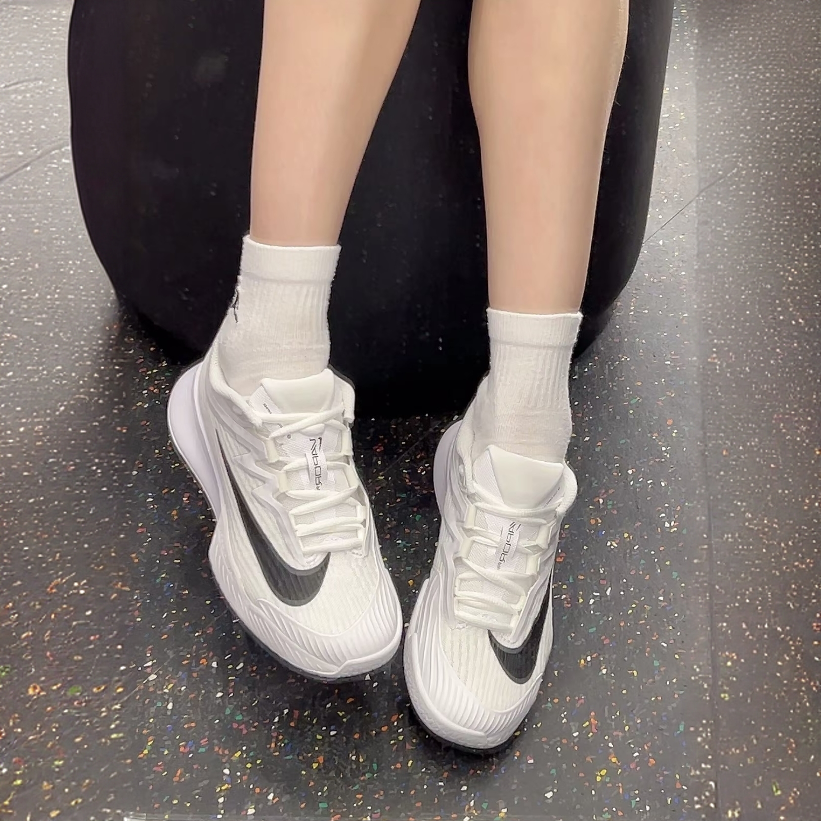 耐克女鞋 Vapor Pro 3 舒适百搭减震轻便低帮运动网球鞋女款正品