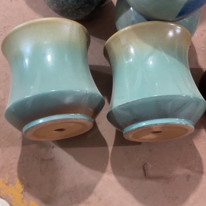 紫砂花盆口径20高度20两只正品