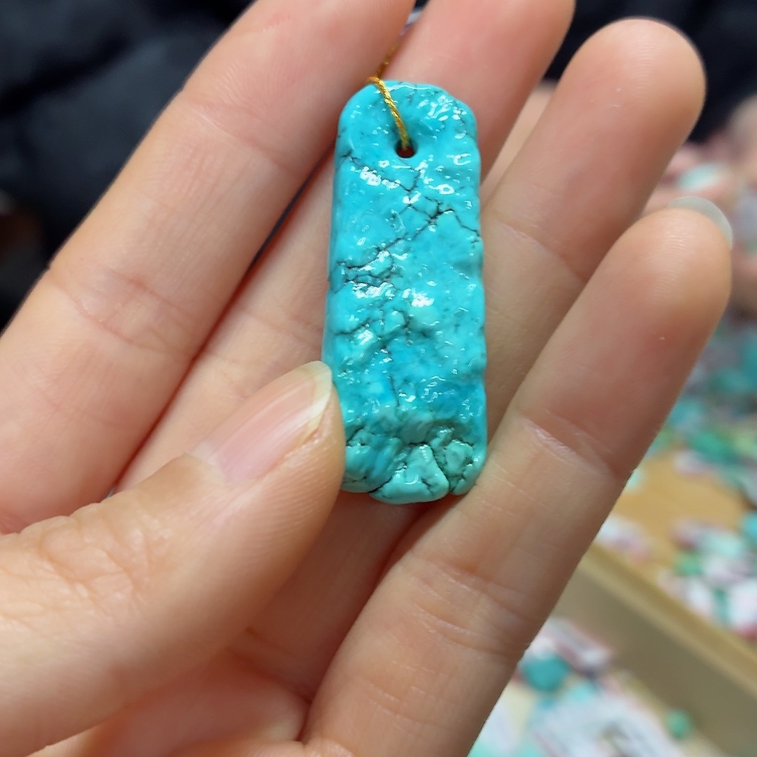 未镶嵌绿松石珠宝奇石